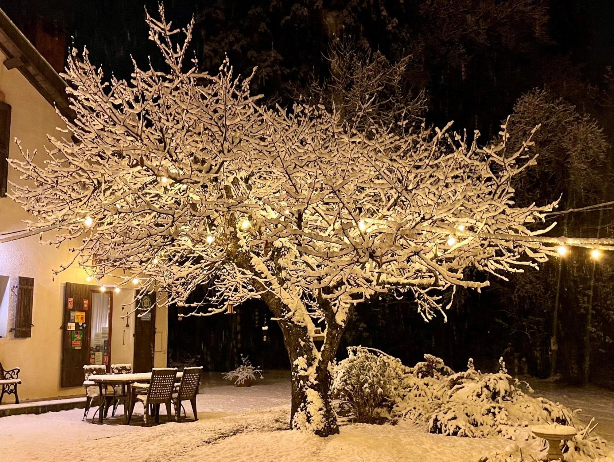 La Source Bed & Breakfast Saint-Pierre-d'Argencon Exterior foto